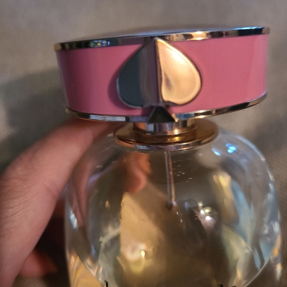 Kate Spade New York 3.3 Fl Oz Eau De Parfum - Picture 3 of 4